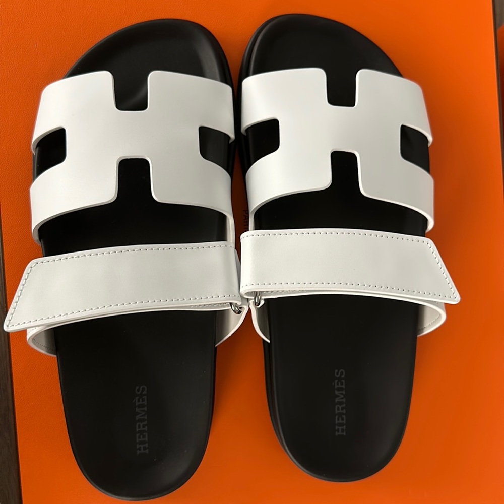 NWT Hermès Chypre in Blanc - EU 38
